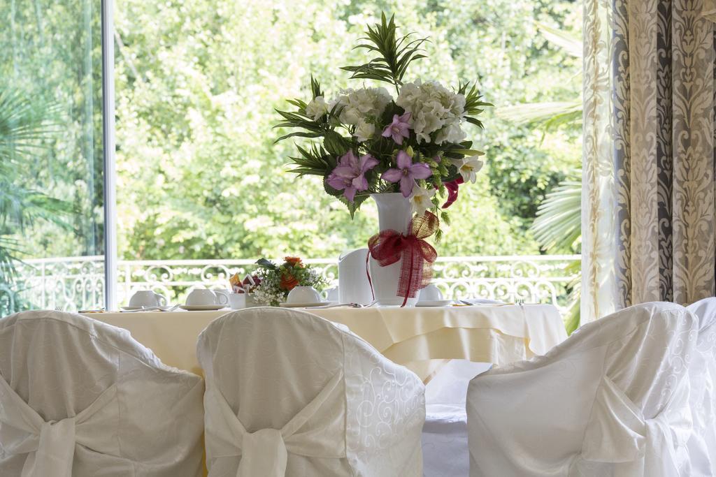 Relais Du Lac Desenzano del Garda Bagian luar foto