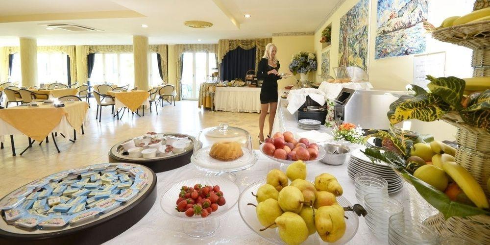 Relais Du Lac Desenzano del Garda Bagian luar foto