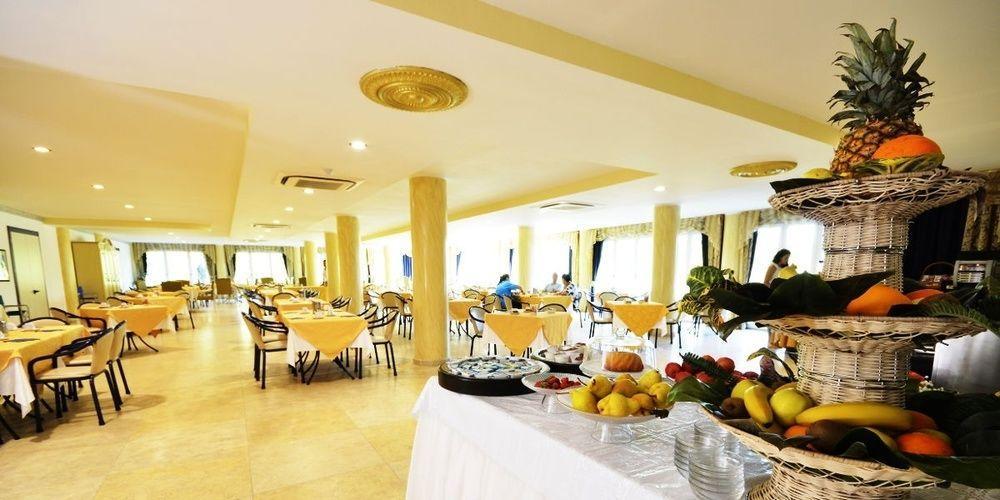 Relais Du Lac Desenzano del Garda Bagian luar foto