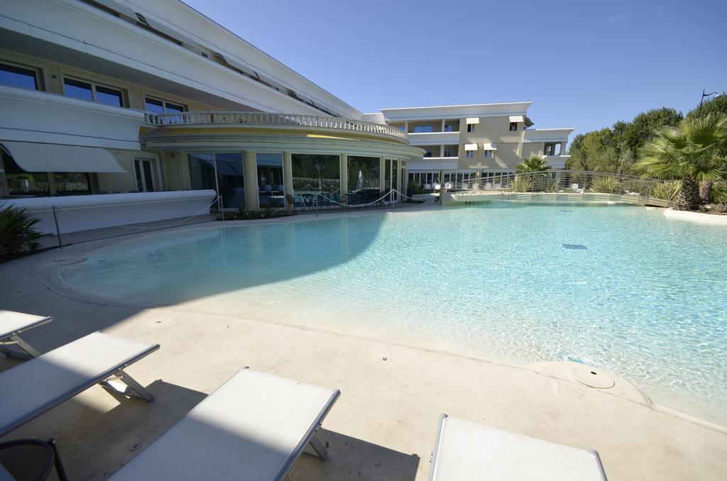 Relais Du Lac Desenzano del Garda Bagian luar foto