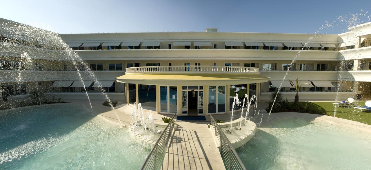 Relais Du Lac Desenzano del Garda Bagian luar foto