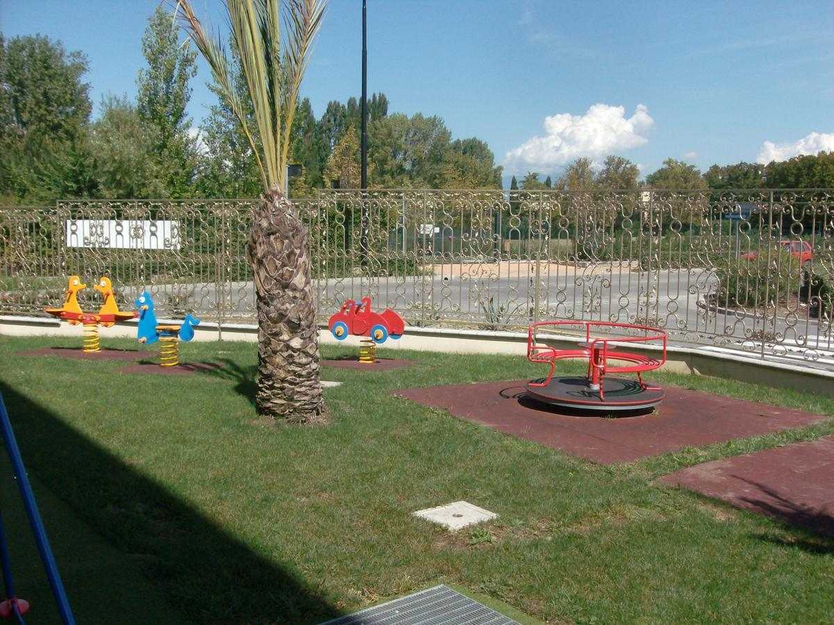 Relais Du Lac Desenzano del Garda Bagian luar foto